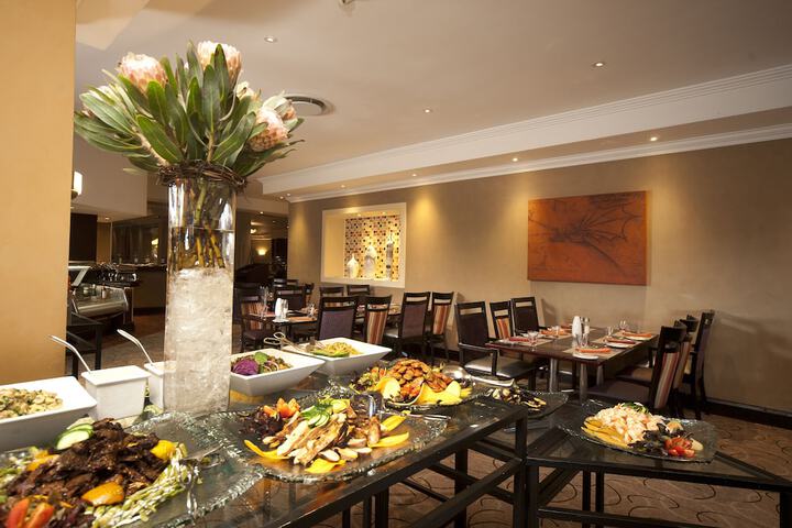 Dining Photos