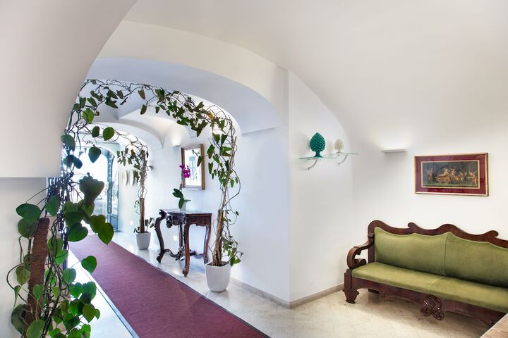 Hotel Interior 3 of 81