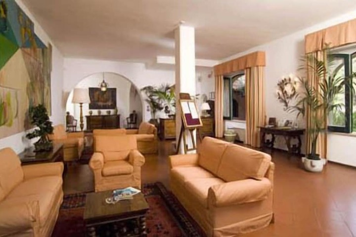 Lobby Entry