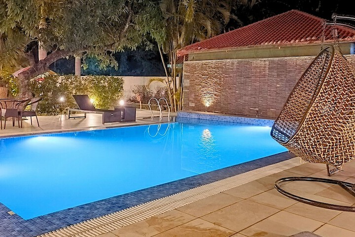 Pool 74 of 113