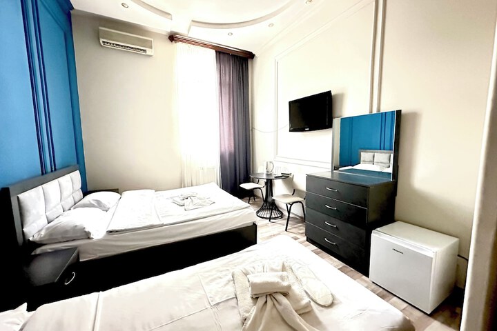 Room 75 of 126
