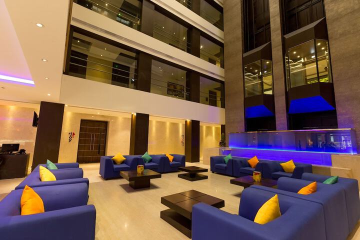 Hotel Interior 8 of 58