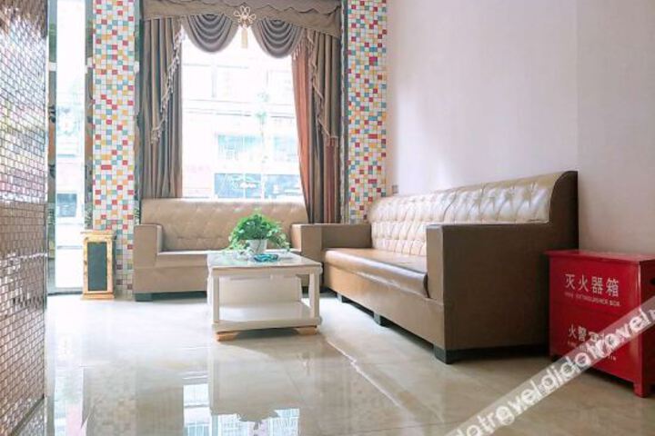 Hotel Interior 8 of 14