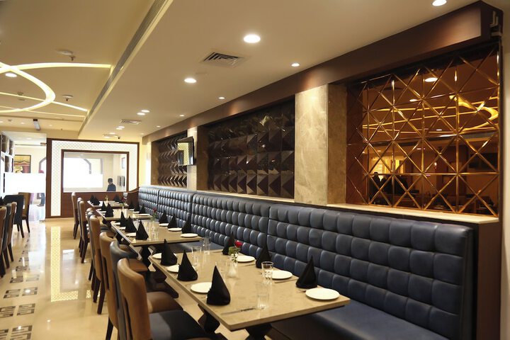 Dining 10 of 16