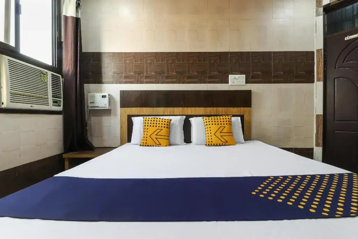 Hotel Platinum by OYO Rooms