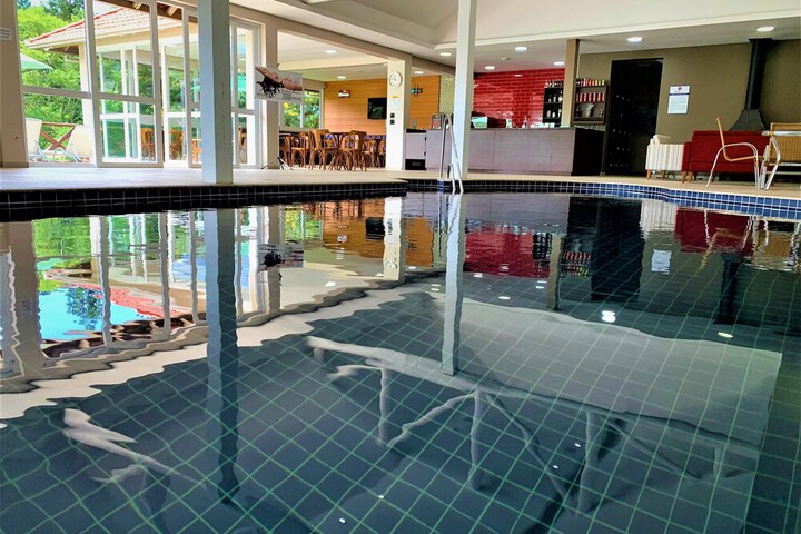 Pool 31 of 63