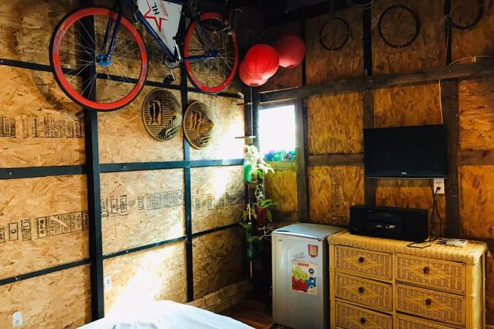 Room 20 of 29
