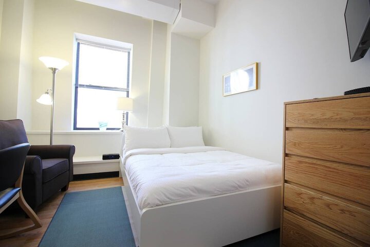 Room 5 of 46
