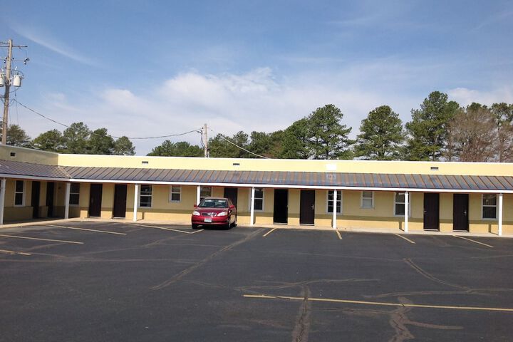 Budget Inn