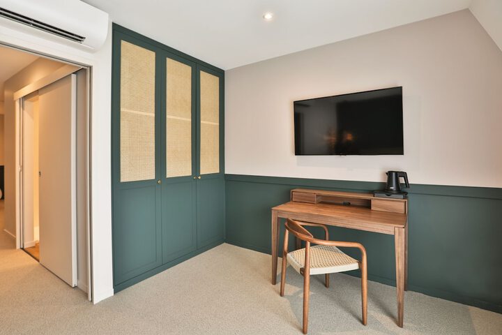 Room 21 of 51