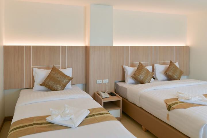 Room 27 of 56