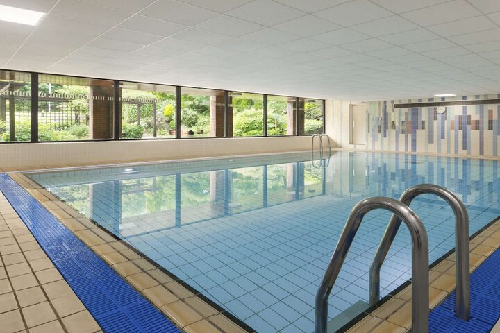 Pool Hotel