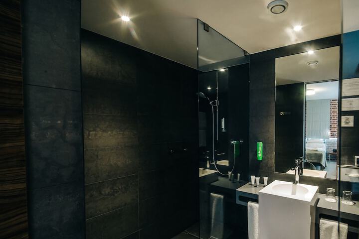 Bath Interior