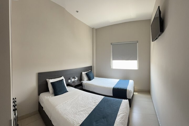 Room 14 of 24