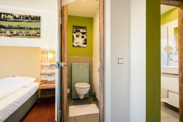 Room 12 of 45