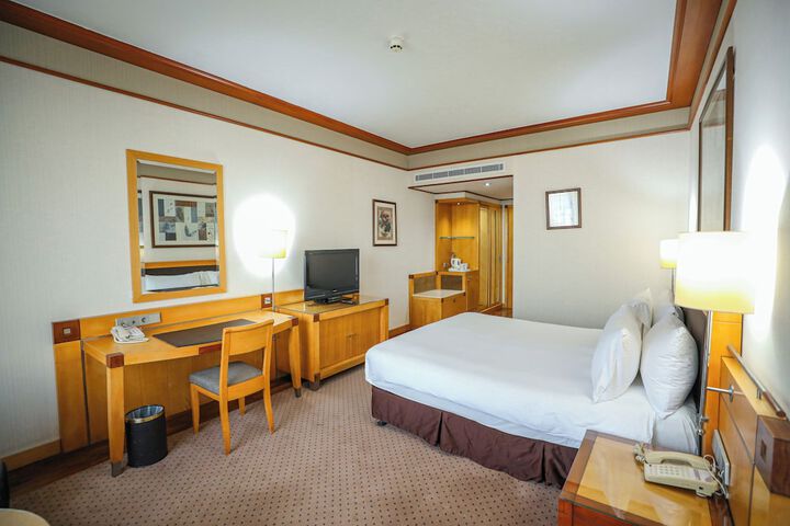 Room 29 of 135