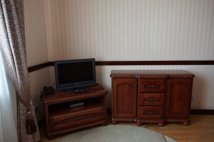 Room 23 of 40
