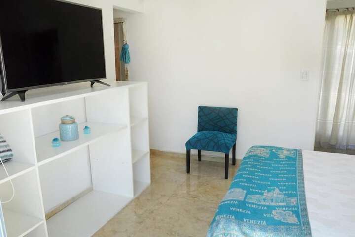 Room 13 of 15