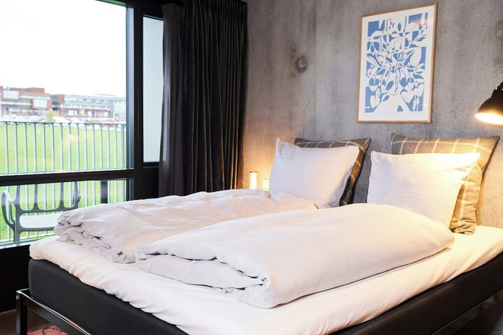 Room 46 of 125