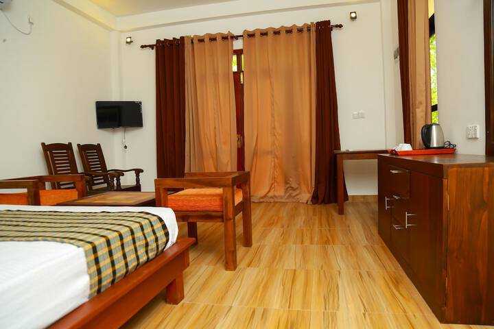 Room 2 of 42