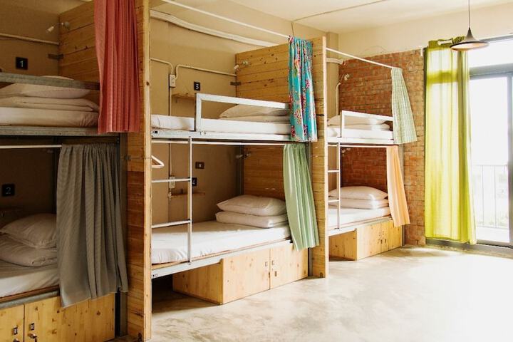 Room 15 of 85