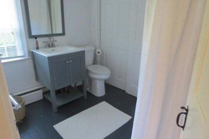 Room 5 of 32