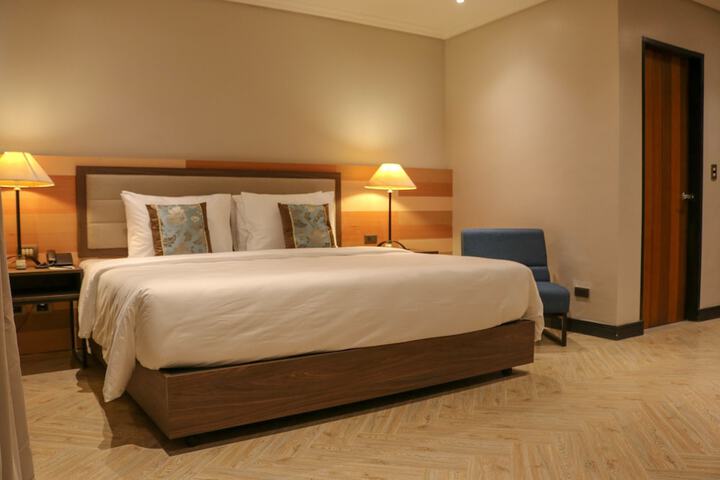 Room 3 of 31