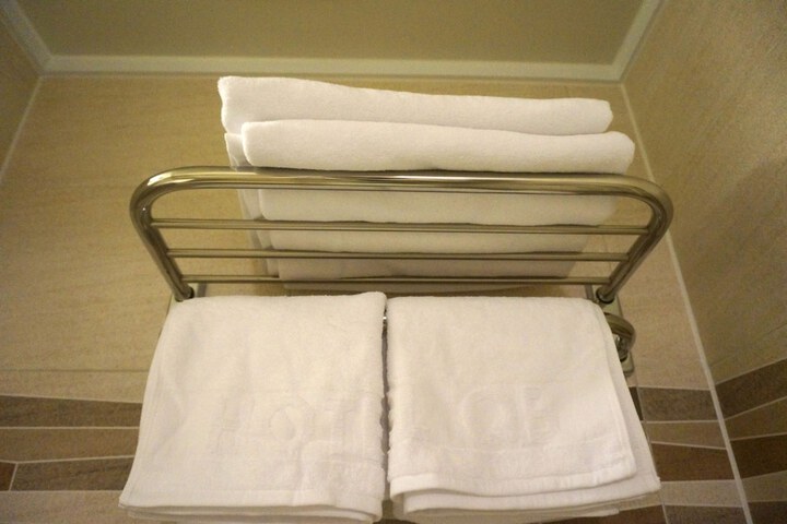 Room 14 of 88