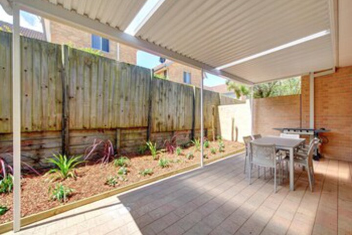 Terrace/Patio 4 of 25