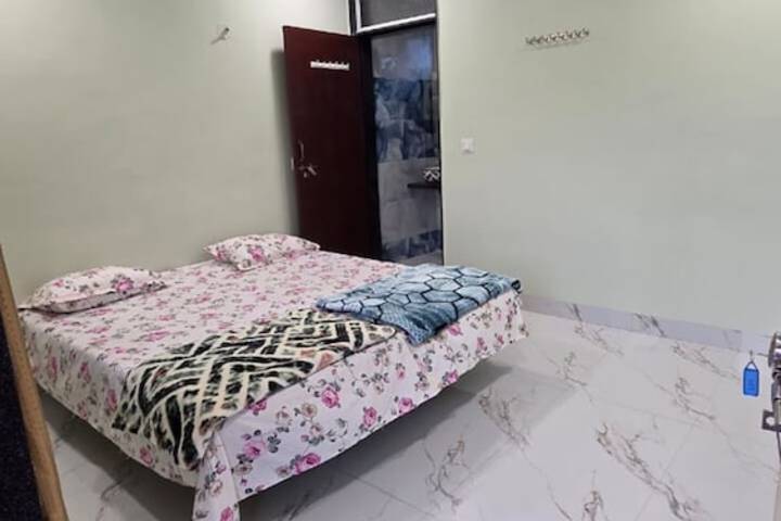 Hotel Srivastava Residency & Restaurant