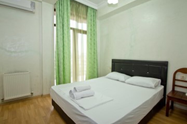 Room 44 of 93