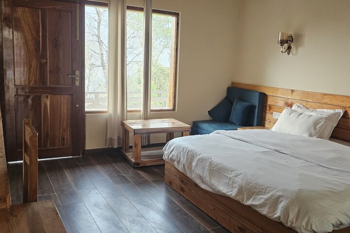 Room 5 of 19