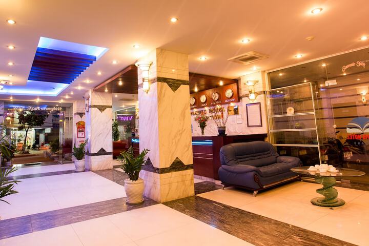 Hotel 2 of 27