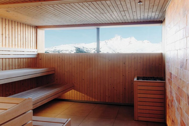Spa 50 of 87