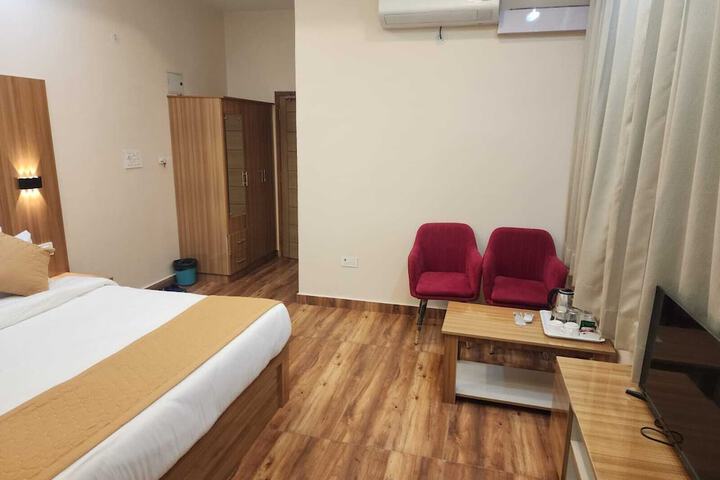 Room 22 of 44