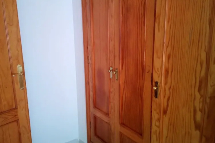 Room 8 of 22