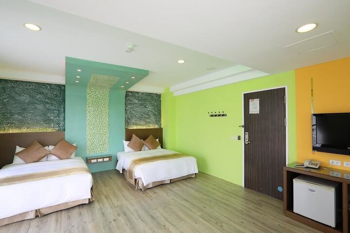 Room 19 of 67