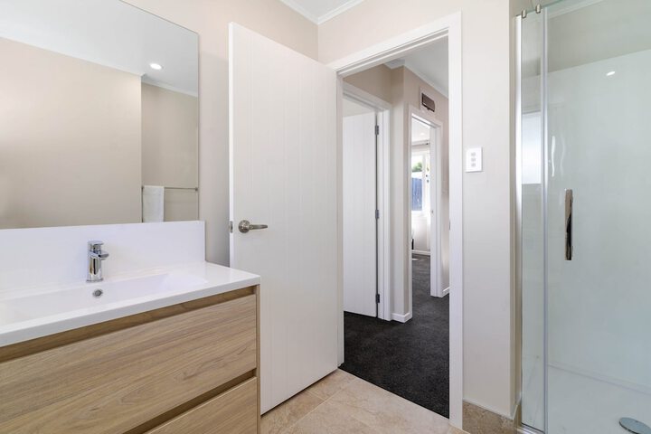 Room 29 of 32