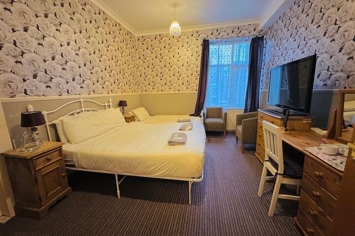 Room 7 of 21