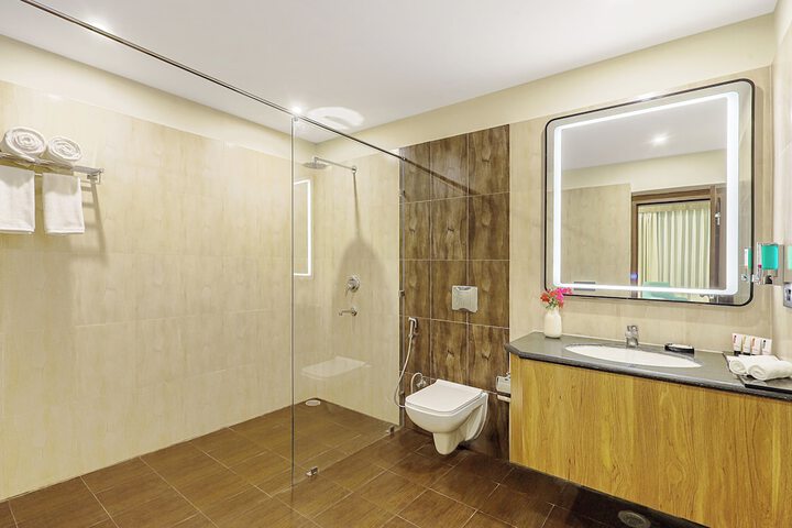 Room 15 of 21