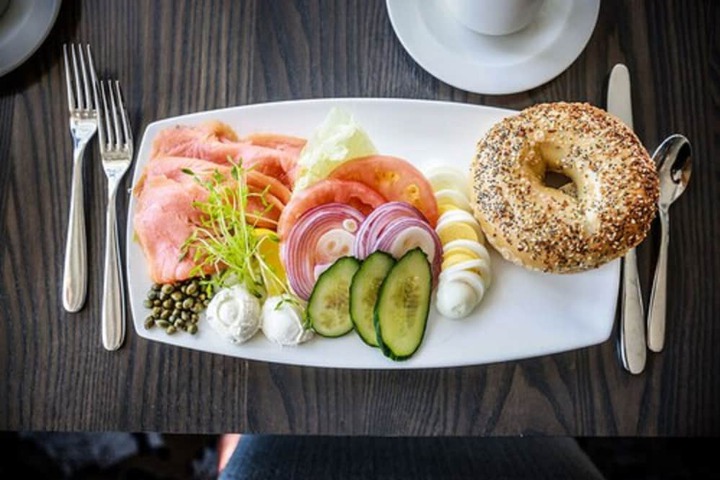 Breakfast/Coffee Service 40 of 71