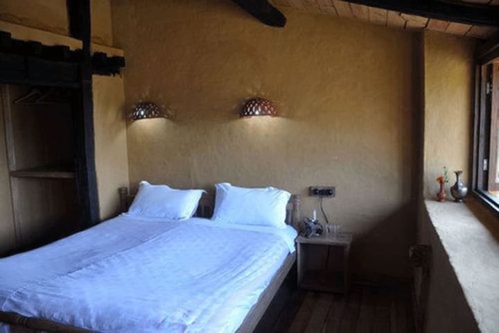 Room 10 of 26