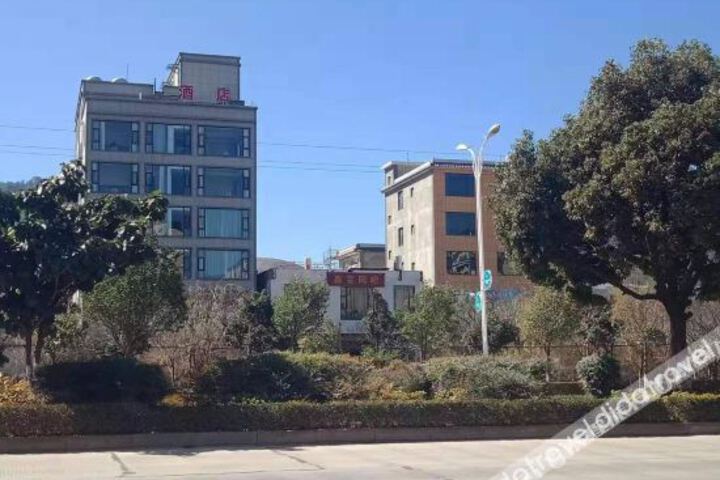 Hotel 3 of 11