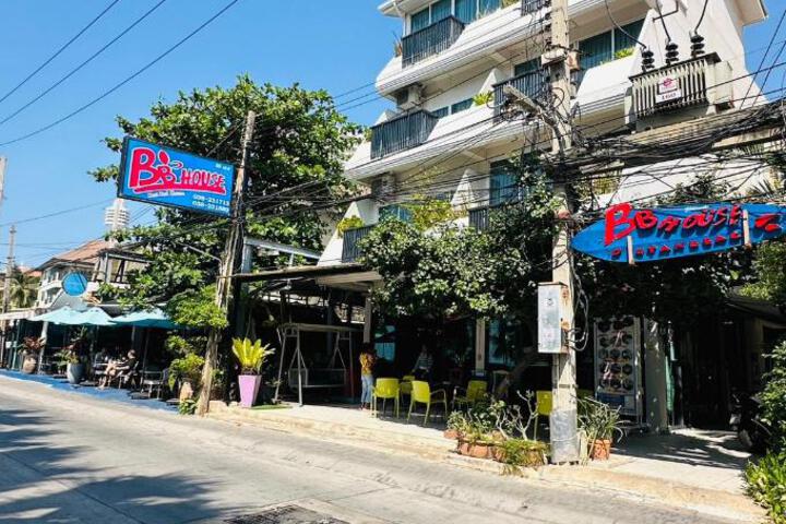 BB HOUSE pattaya