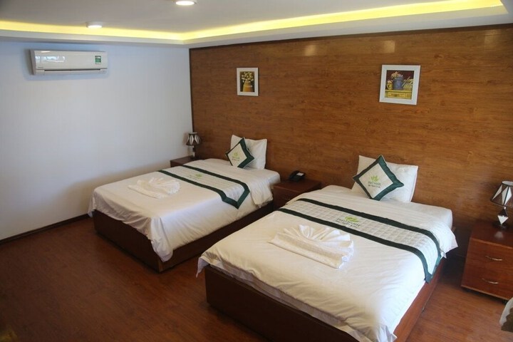 Room 4 of 41