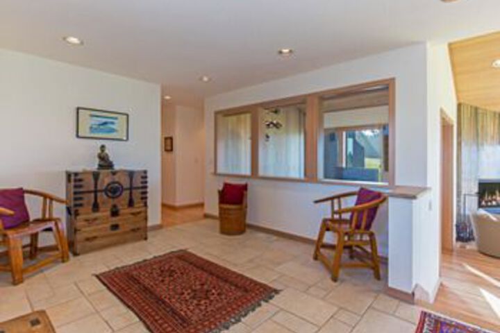Room 15 of 21