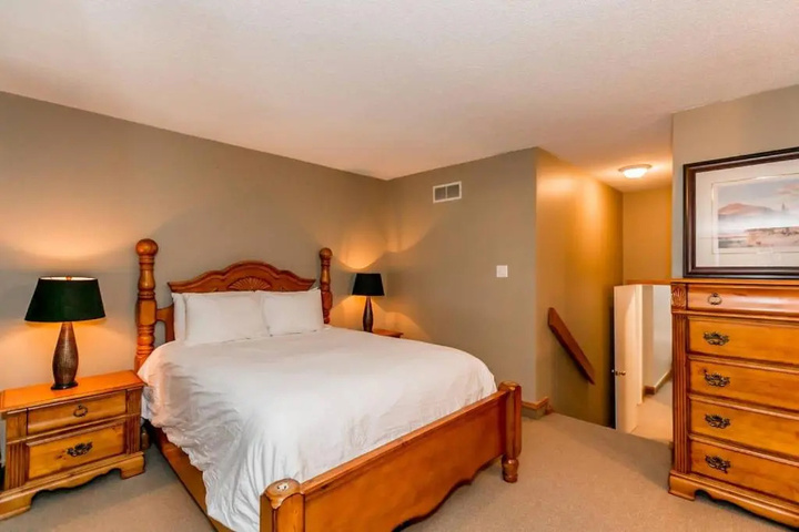 Room 2 of 14