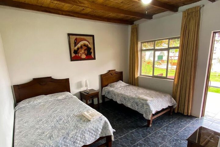 Room 2 of 20