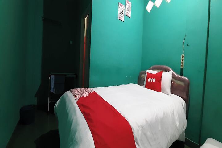 Room 16 of 23