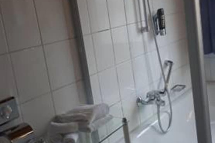 Bath Photo